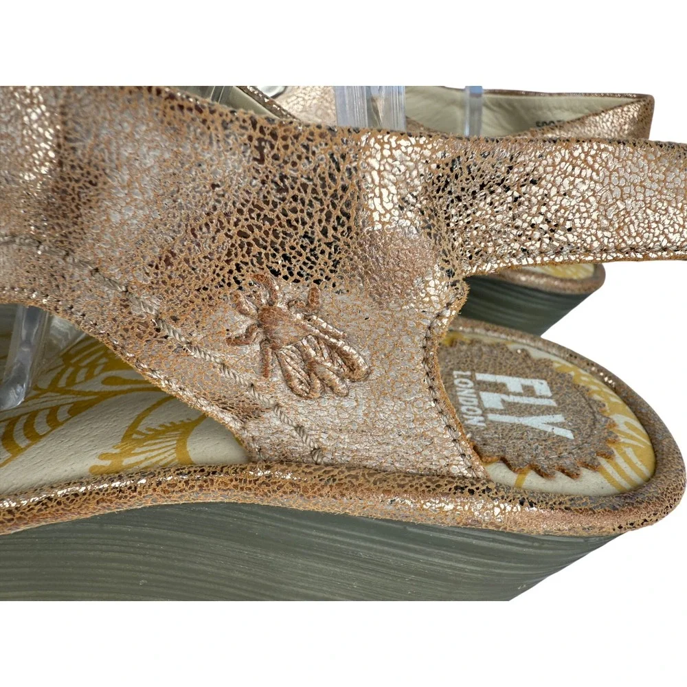 Fly London Women's 39 Metallic‎ Rose Gold Lace Wedge Sandals Leather EU 39